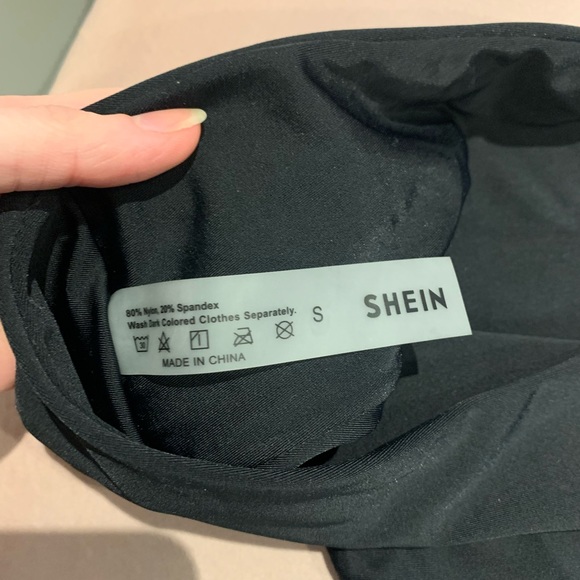 NWOT bikini bottoms - Picture 4 of 8